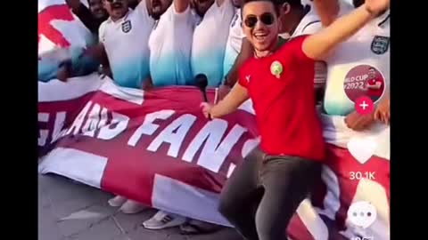 Fake fans?مfoking in Qatar Who wilin World Cup?