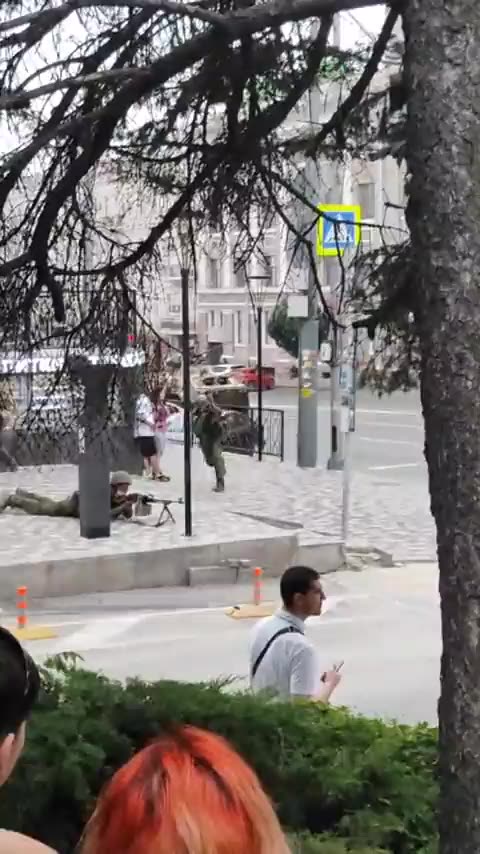 ⚡️Rostov now, it’s calm. Unclear whats happening.