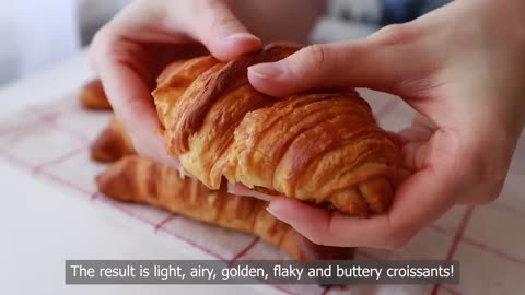 The easiest way to make croissant!