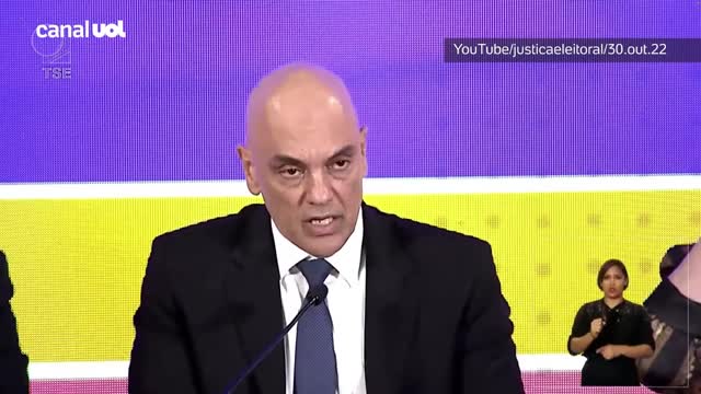 Alexandre de Moraes conversou com Lula e Bolsonaro após resultado das eleições