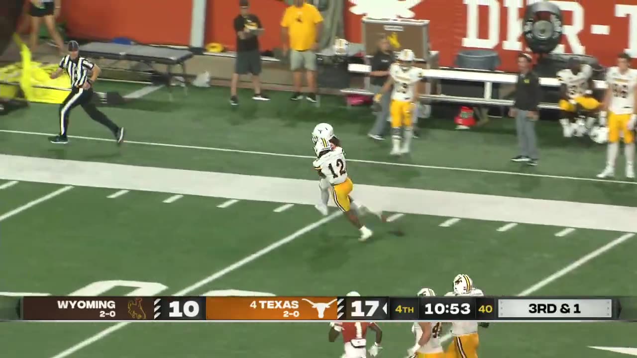 Wyoming Cowboys vs. Texas Longhorns | Full Game Highlights