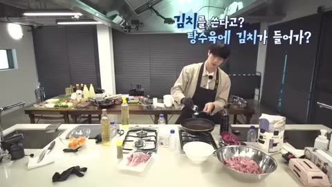 Yoonmin cooking Together 🥘🍔