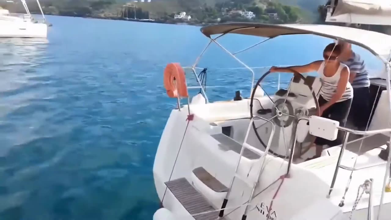 MUST WATCH!! FUNNY boat Fails XD