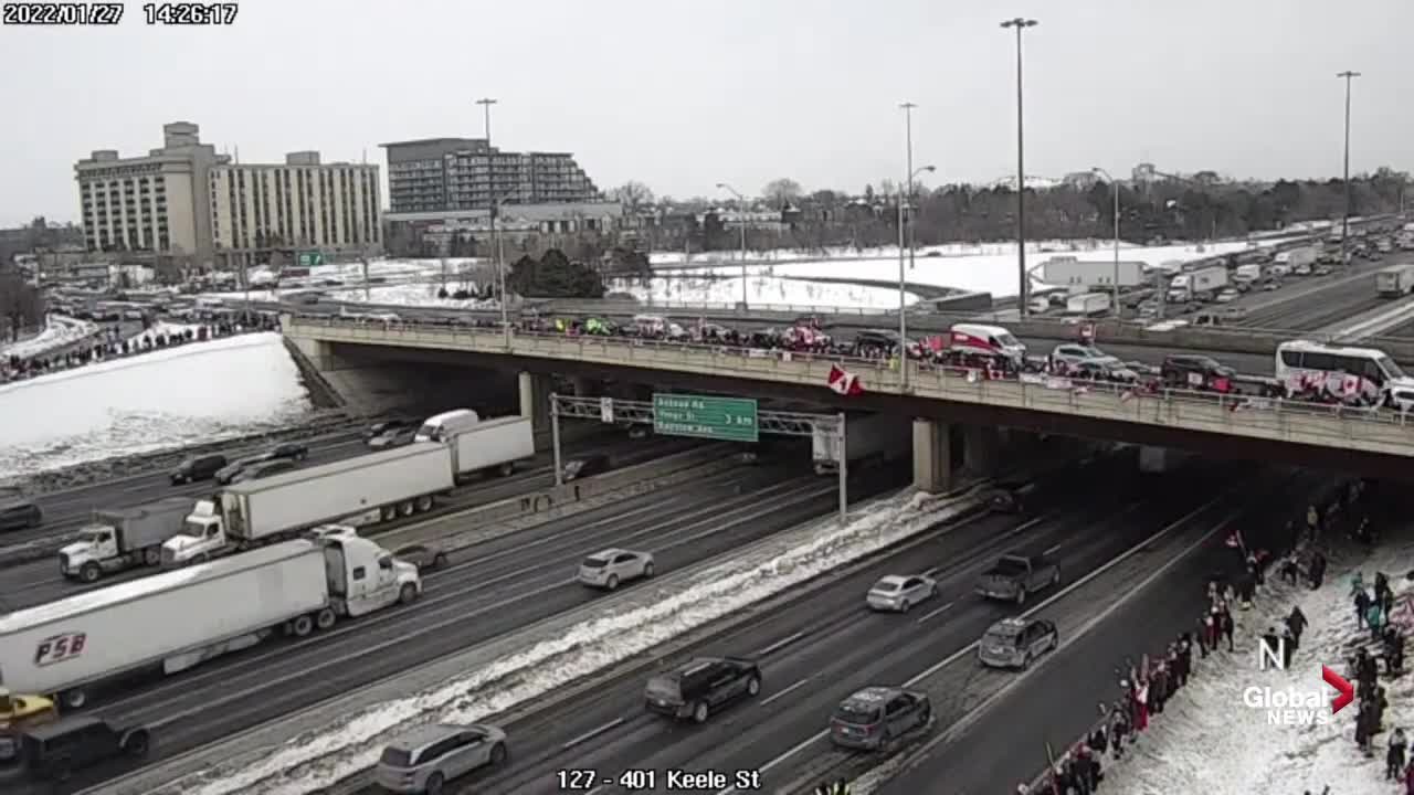 Trucker convoy rolls through Greater Toronto Area on its way to Canada's capital