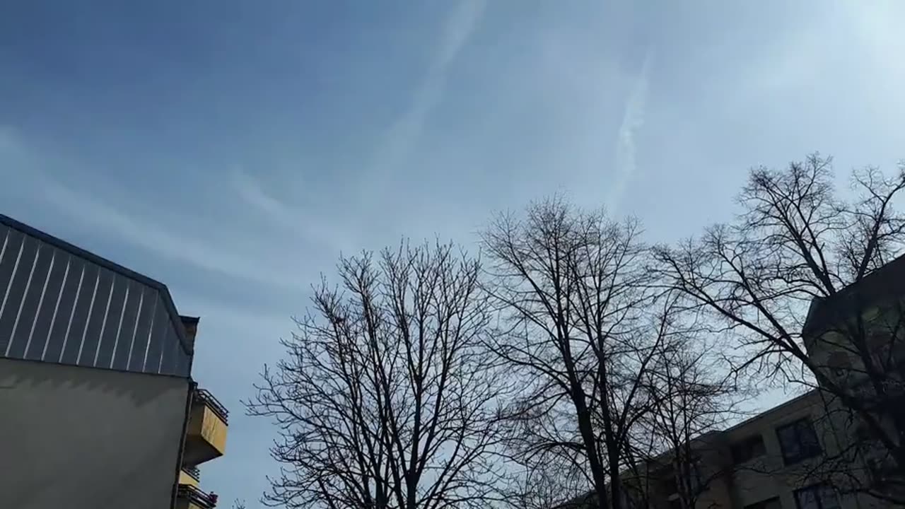 Himmel in Berlin am 27.03.2024 um 11:57 Uhr