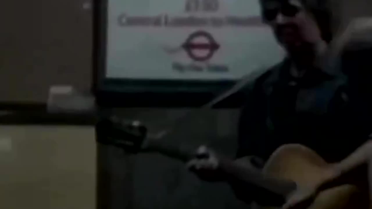 Paul McCartney busking in 1984