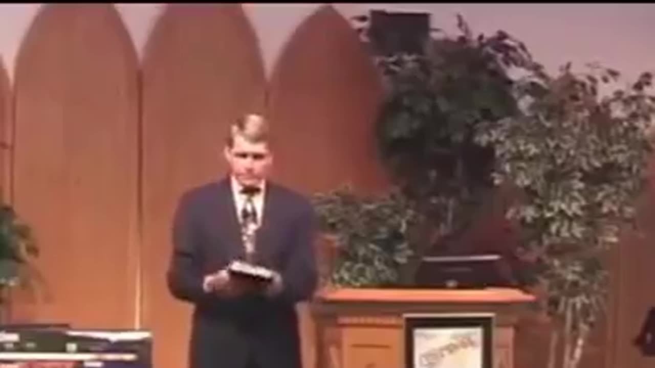Kent Hoving Disproves Evolution in 4 minutes