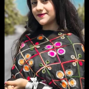 Ritu Looking Beautifull…