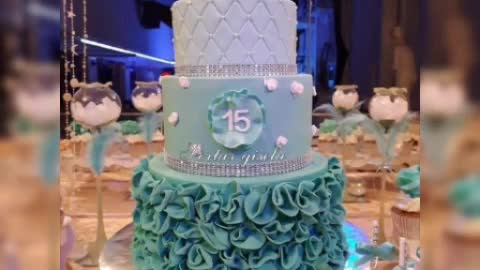 Beautiful And Attractive Birthright Party Cake Designs