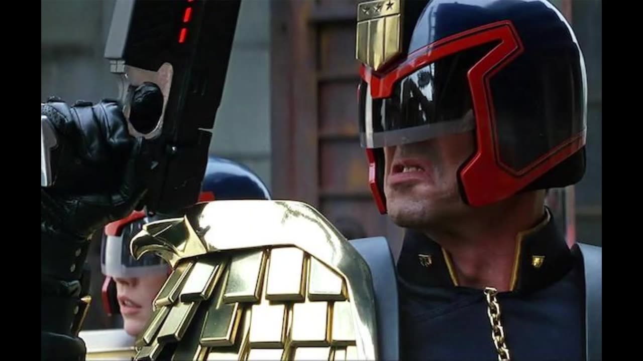 Judge Dredd (1995) Fun Movie Commentary