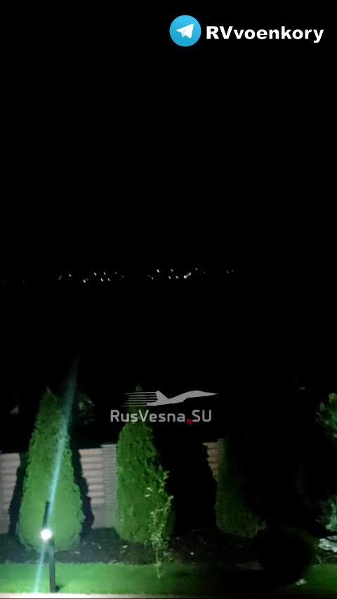 "Everything is calm in Berislav, no airstrikes are heard, no air flights"