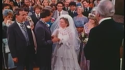 The Brady Girls Get Married (1981)