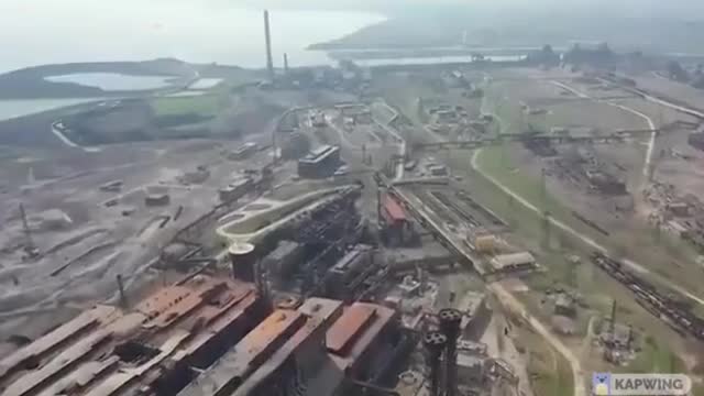 This is what Mariupol looks like near Azovstal