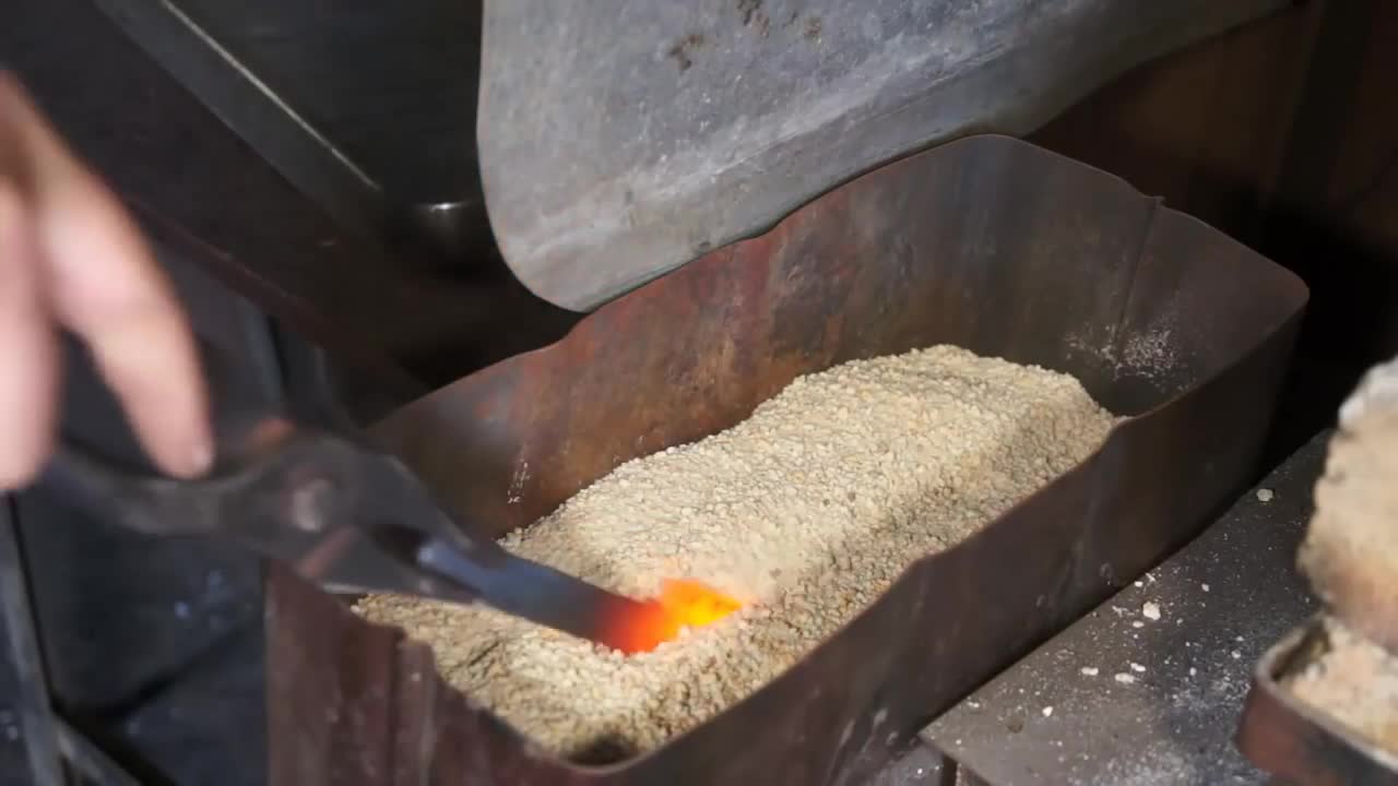 Damascus steel from 1000 year old knife blades.