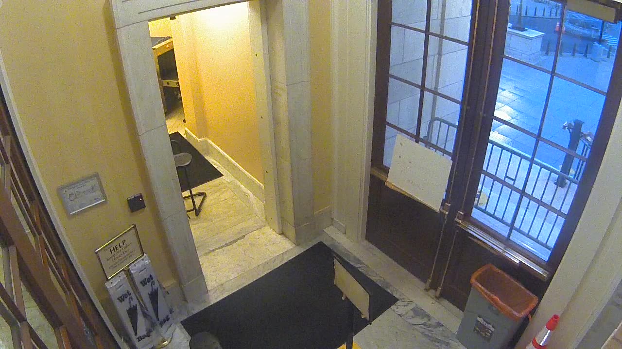 5143CHOB02RotundaCH12-RM284_2021-01-05_16h40min01s973ms.mp4