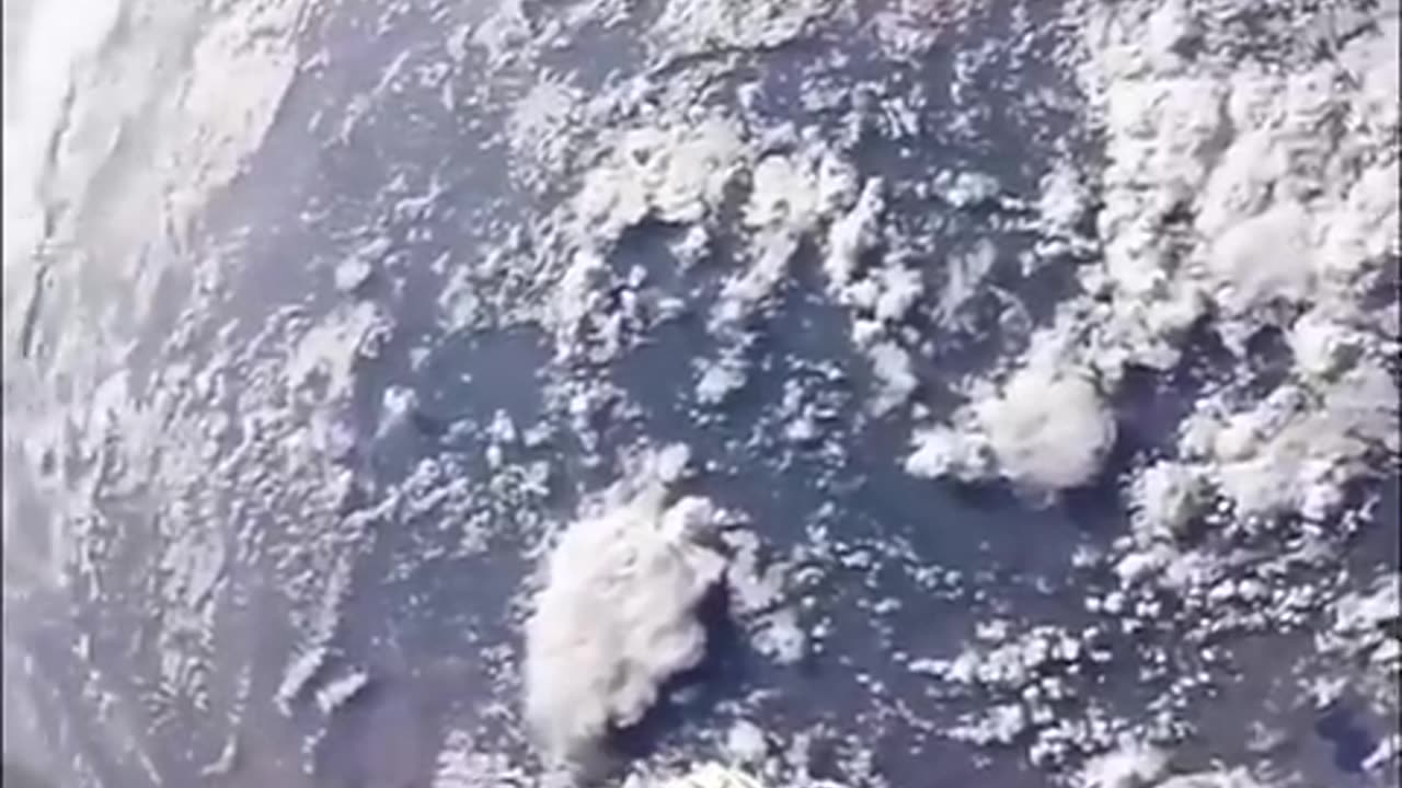 Nasa live Earth from space