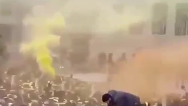 PROFESSIONALS IN FRANCE ARE STRIKING!