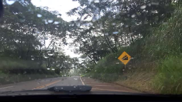 Franca SP - Rodovia Cândido Portinari, chuva de repente - Parte 2