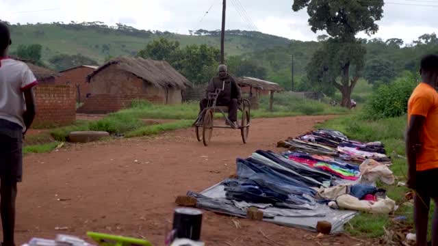 Solar mini-grid brightens prospects in Malawi