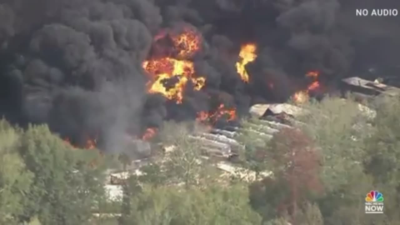 Shepherd Texas - SHELTER-IN-PLACE ISSUED IN 3 COUNTIES After Chemical Explosion