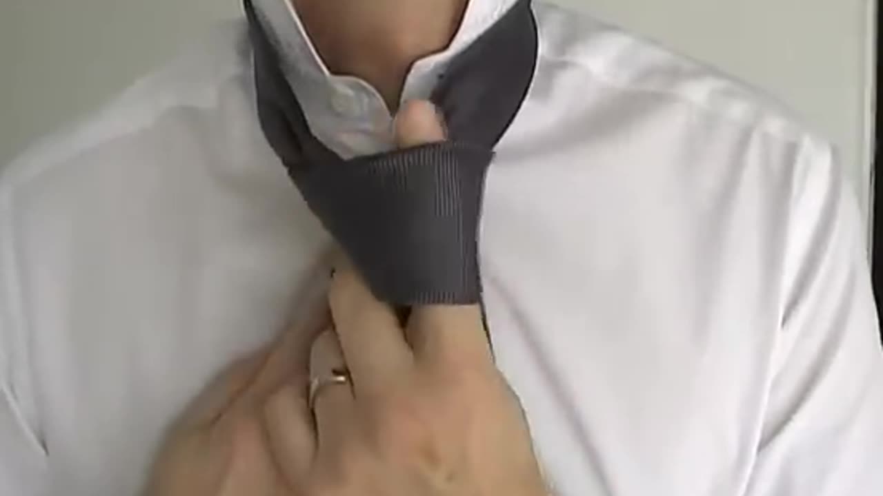 How to Tie a Tie