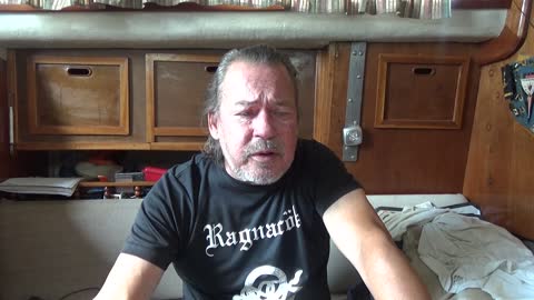 Makten angriper mainstream media