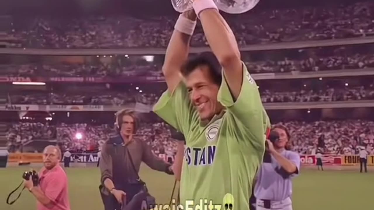 #imrankhan #asiacup #pleasesoppoetdearumblecummunity