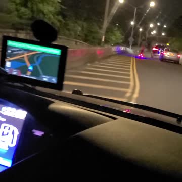 Crazy New York stand on electric no handle bars