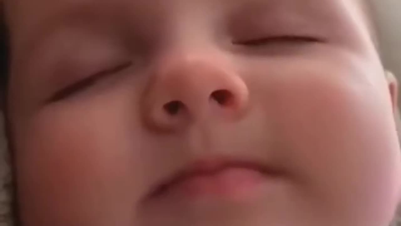 #cutebaby #cute #babiescute #baby #funnybabies #trending #kid #toocute #cutebabies #babyvideos