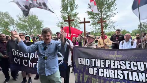 BRITISH PATRIOTS COME BACK TO SPEAKERS CORNER