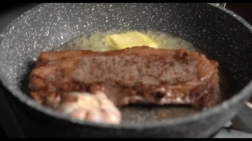 Learn to cook a steak at home