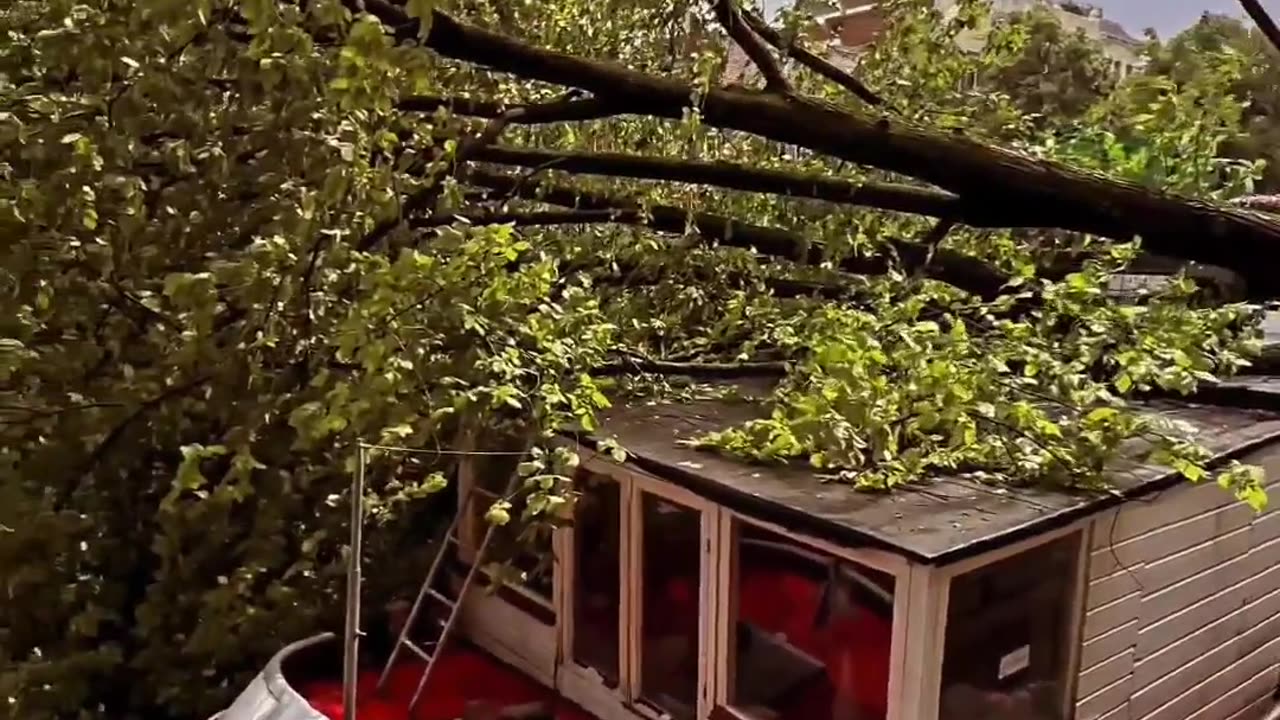 Powerful storm in Amsterdam