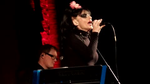 Mirror|Nina Hagen "Take Jesus With You" live in Hamburg