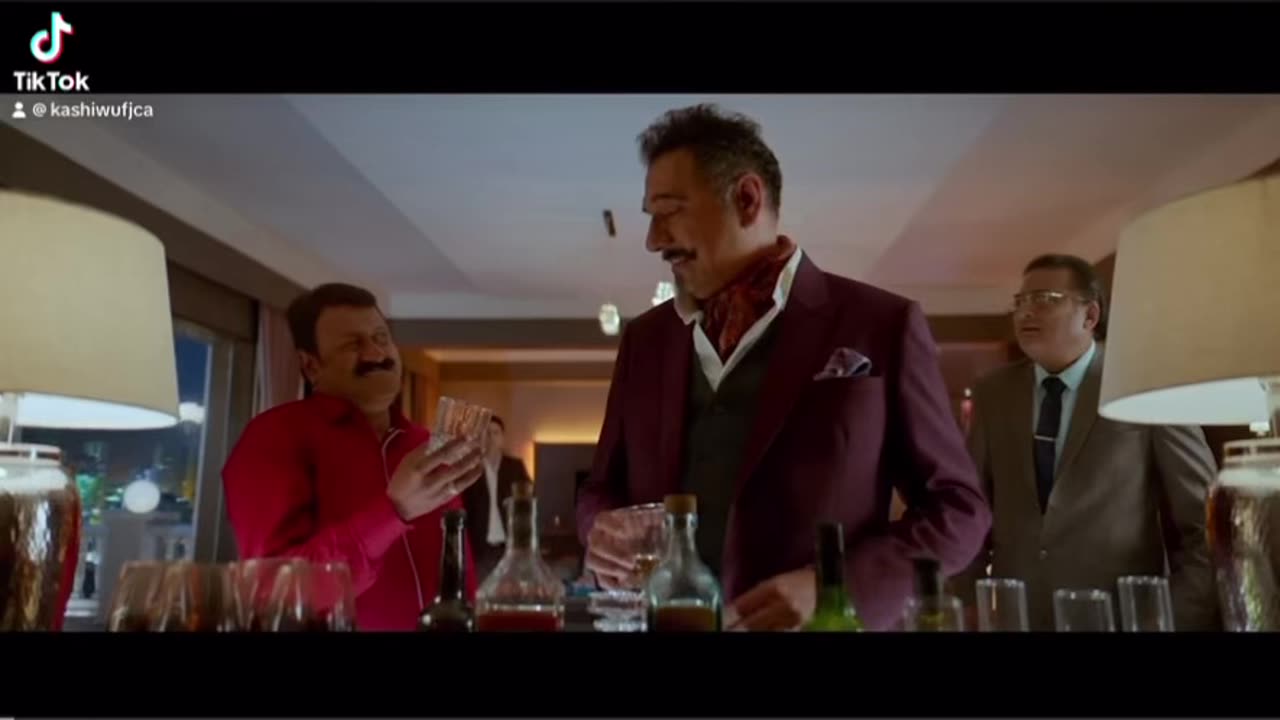 Funny scene Total Dhamaal