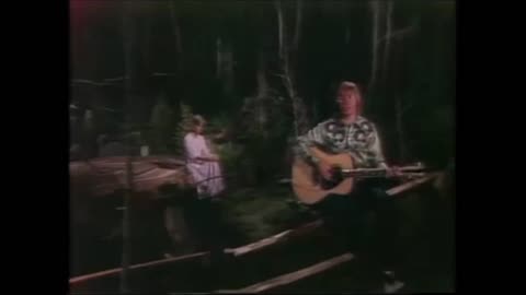 Olivia Newton-John & John Denver - Fly Away (1975)