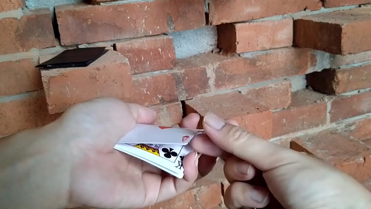 THE SECRET OF CHANGING CARD MAGIC TRICKS