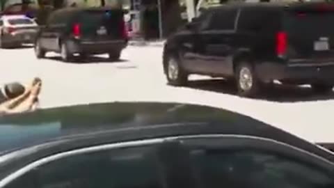 Trump_under_arrest(360p).mp4