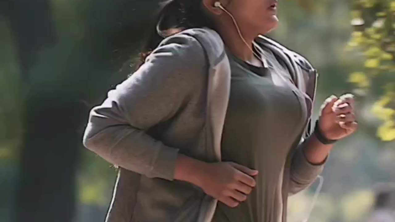 Nivedita bouncing boobs 🔥🥵