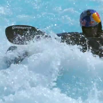 KAYAKING THROUGH ICE TUNNELS AND OVER ICEFALLS!