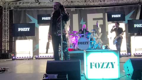 Fozzy "Do You Wanna Start A War"