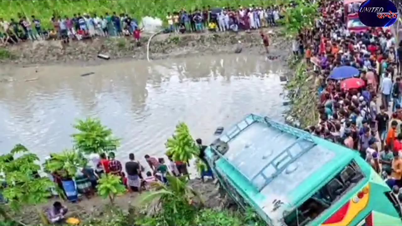 Bangladesh horrible bus Accident