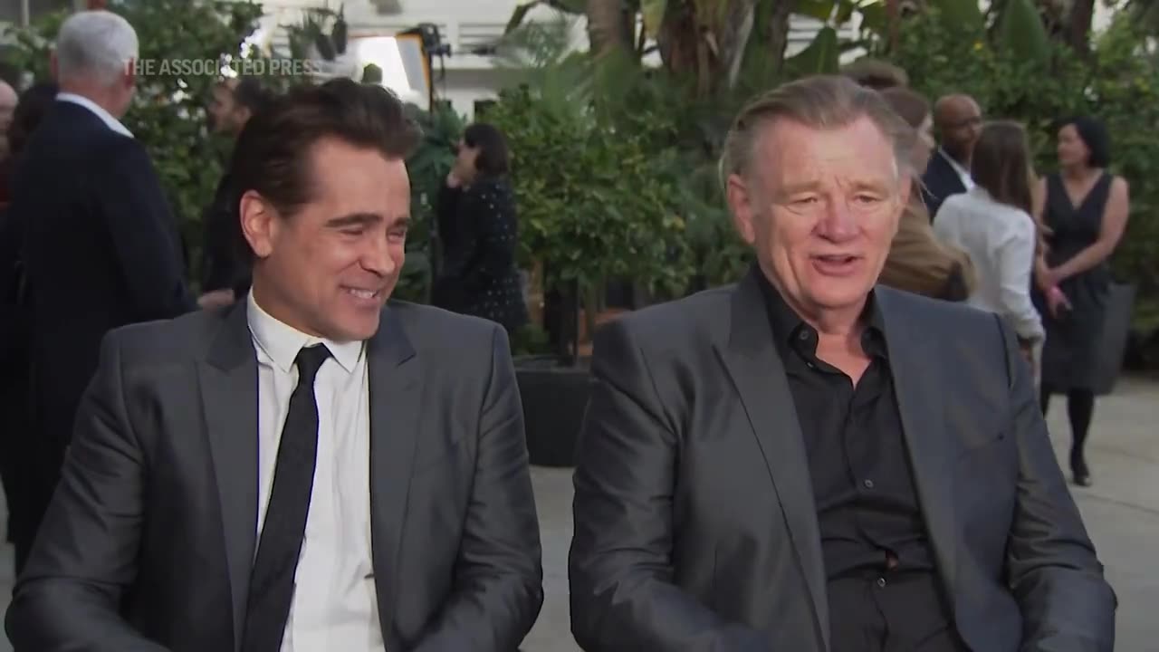 Colin Farrell, Brendan Gleeson on their 'Awkward' Golden Globes Kiss