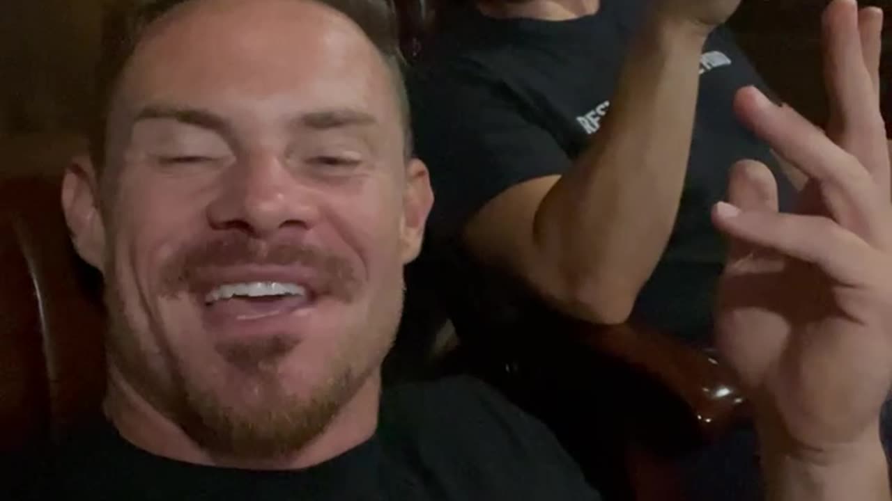 (Post) Emergency Meeting With Justin Waller 🤠🎶