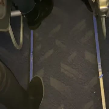 PAMJE/Panik e madhe në aeroplanin