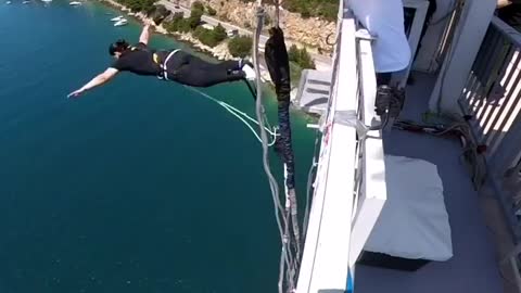 bungee jumping