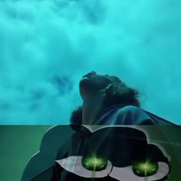 #meteor #nightshift #trump #jfkjr #awakening 🟢☄️THE SIGNAL. #GREEN LIGHT GO! 🟢☄️ #UFO #COMET