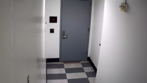 6149RHOBG3G301CStairwayLobbyEntry_2021-01-05_20h20min01s833ms.mp4