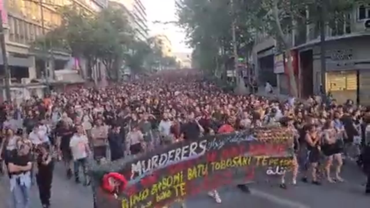 Protest in Greece for victims of boat accident