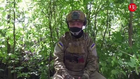 Ukrainian soldiers shoot at Russian military entrenched near Soledar