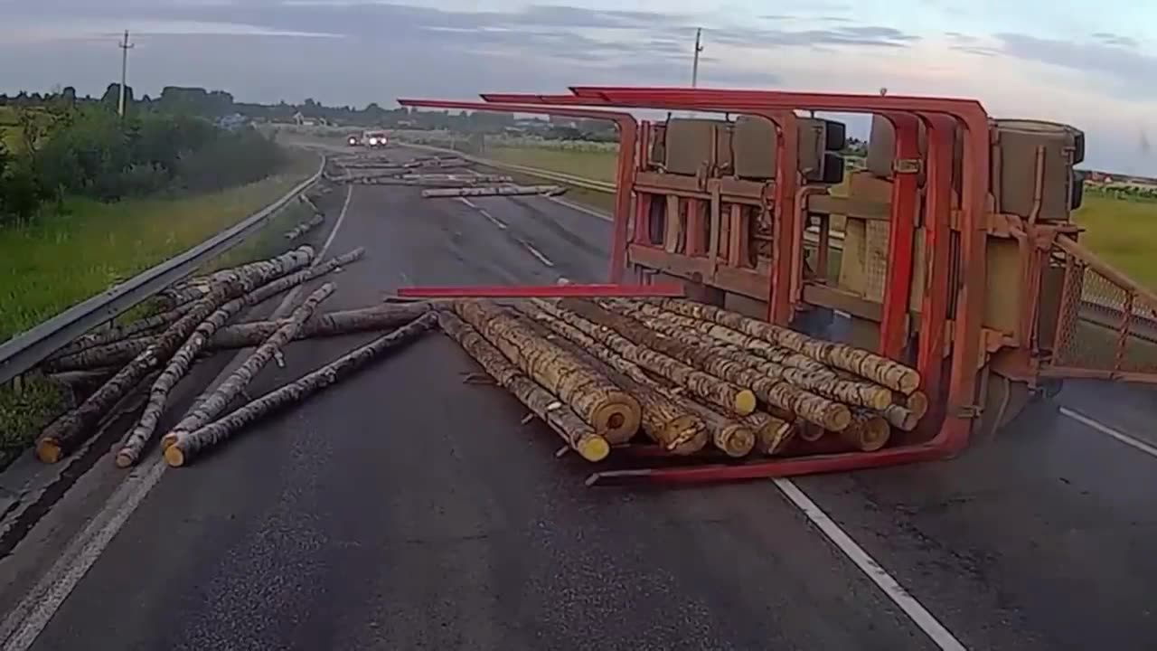 Dashcam Fails (Russian Edition 1)